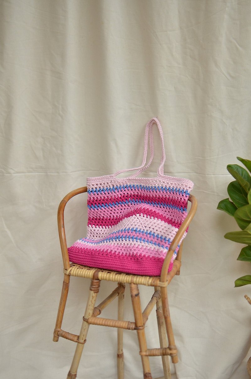 かぎ針編みの袋 - リュックサック - その他の素材 ピンク