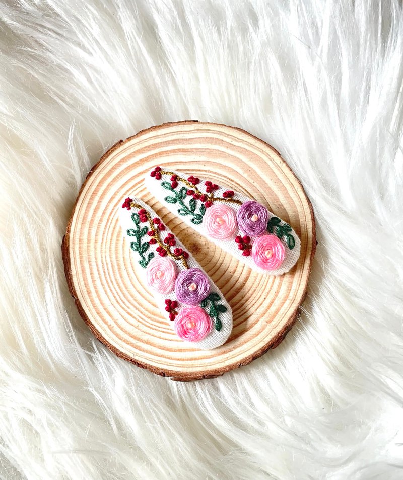 手工刺繡紫色花卉髮夾 - 兩件套 手工刺繡髮夾 - 髮圈/髮夾 - 棉．麻 粉紅色