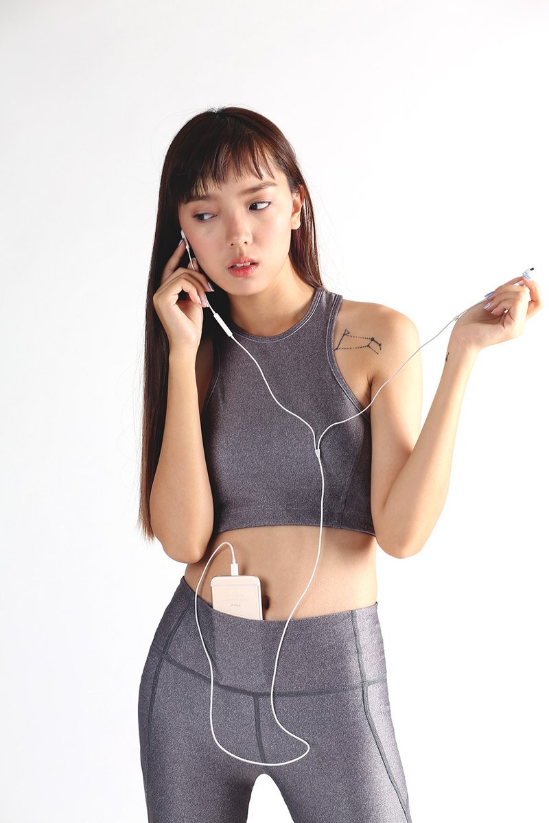 Ace crop in Anchor Grey - 運動內衣 - 聚酯纖維 灰色