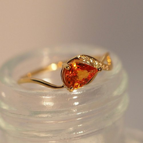 IRIZA Jewellery 18K金無限橙寶石鑽石戒指 Orange Infinity Sapphire Diamond Rin