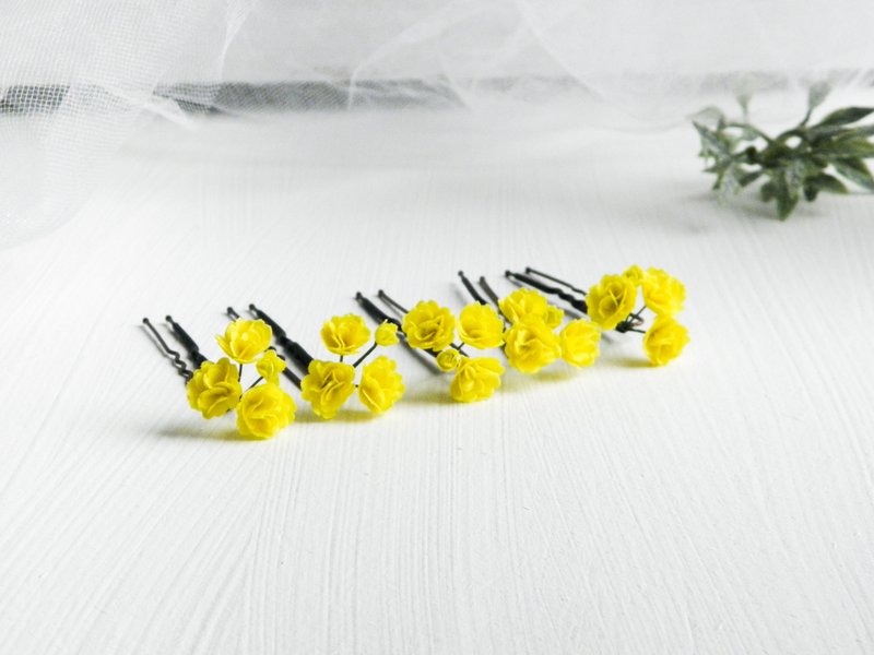 Yellow flowers hair pins Babys breath headpiece Floral wedding hair piece - เครื่องประดับผม - วัสดุอื่นๆ สีเหลือง