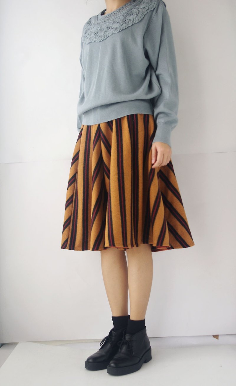4.5studio- hand for - retro College wind yellow pinstripe wool skirt umbrella fifth - Skirts - Wool Orange