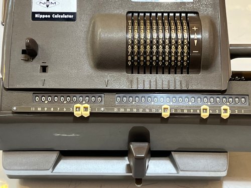 ホームコンピューター デジタル時代を決定づけた100の名機