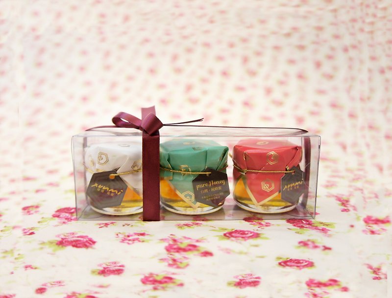 Honey Gift Box | Kiss Mommy Honey Pack (Please go to Christmas Pack) - Honey & Brown Sugar - Glass Yellow