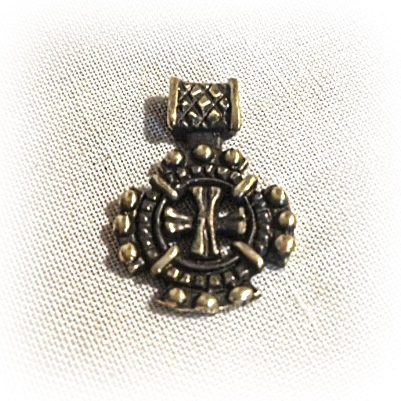 Canterbury Handmade small cross Necklace pendant,brass cross jewelry,jewellery - 吊飾/掛飾 - 銅/黃銅 金色