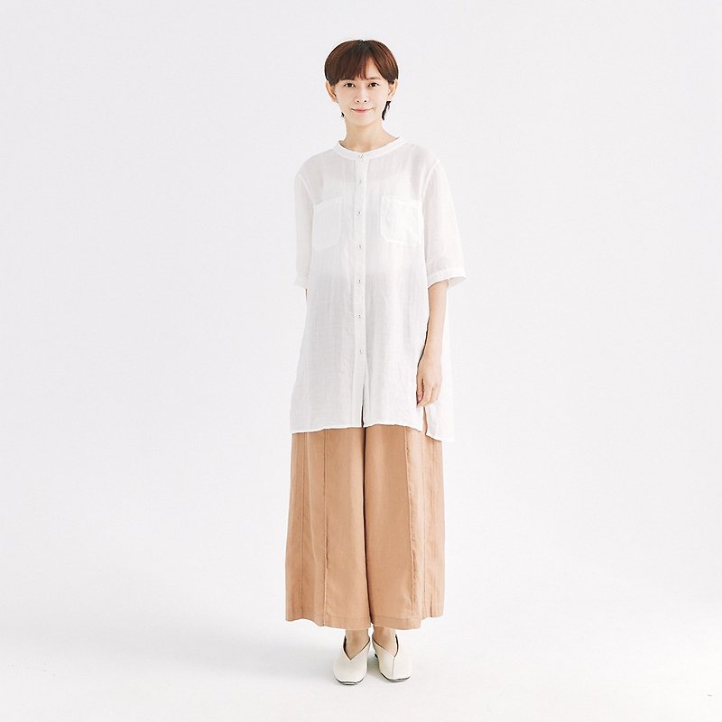 【Simply Yours】Jade mid-length ramie shirt white F - Women's Shirts - Cotton & Hemp White