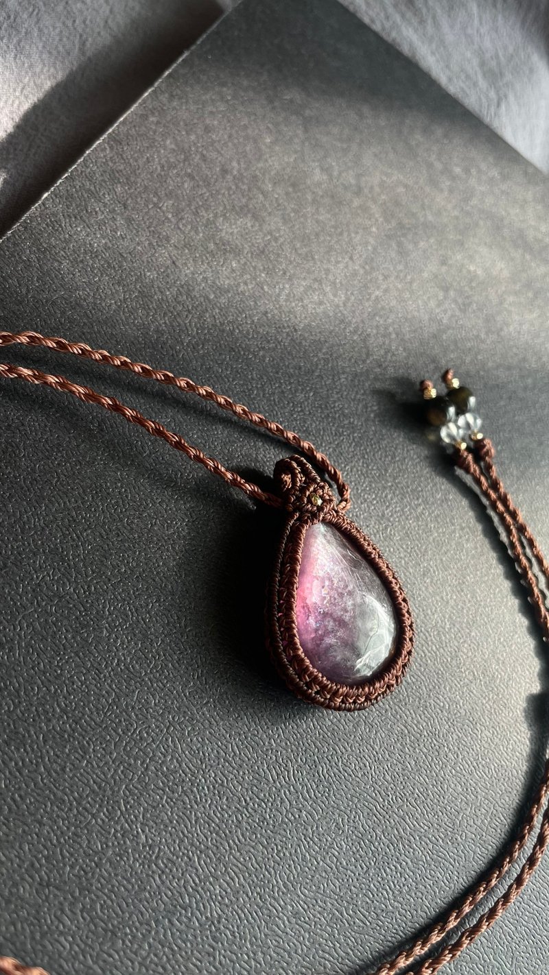 Wax thread weaving-single pendant lepidolite necklace - Necklaces - Gemstone Purple