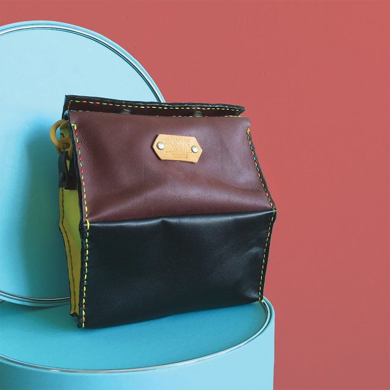 Hexagon Colour Block Leather Shoulder Bag - กระเป๋าคลัทช์ - หนังแท้ สีม่วง