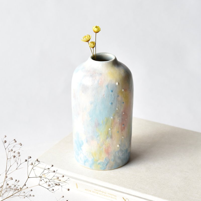 Vase of morning light, one-of-a-kind - เซรามิก - ดินเผา หลากหลายสี