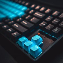 Keychron K11 Pro: 赤軸、RGBバックライト、ホットスワップ対応 Keychron K11 Pro ホットスワップ対応 RGB アルミフレーム