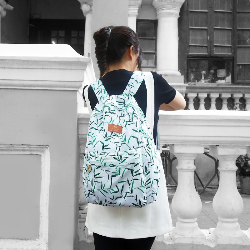 2019 spring and summer fresh green leaf travel folding backpack female backpack school bag - กระเป๋าเป้สะพายหลัง - ไนลอน 