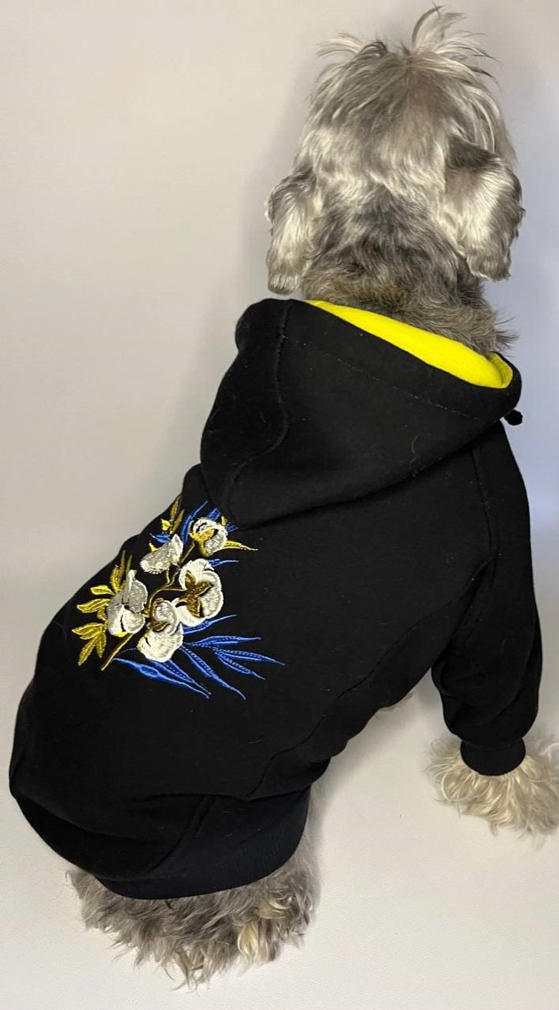 Dog Hoodie with embroidery,Warm dog sweater. - 寵物衣服 - 棉．麻 黑色