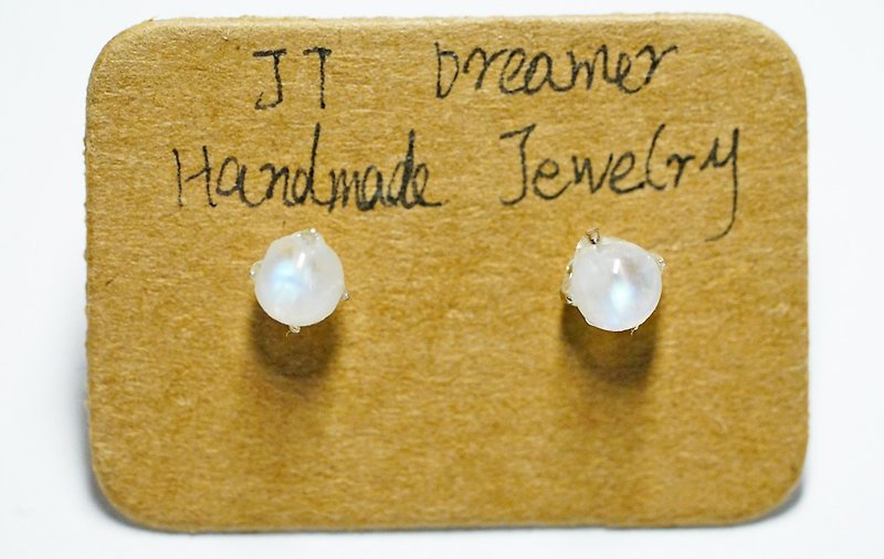 Handmade sterling silver moonstone earrings - ต่างหู - เครื่องประดับพลอย หลากหลายสี