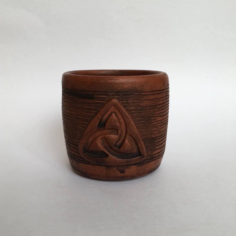 Ceramic glass Clay tumbler Celtic knot Triple Celtic knot Triquetra