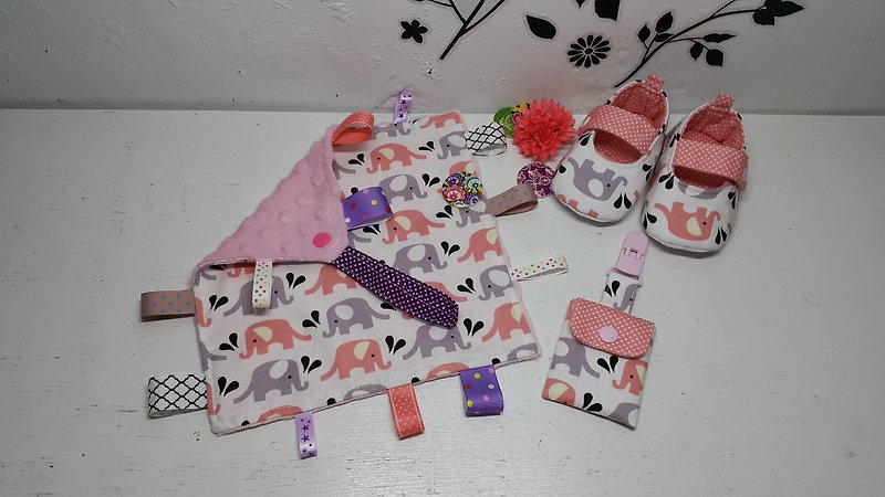 Elephant in water births ritual to appease towel Baby Shoes + + talismans pocket clip - Baby Gift Sets - Other Materials Gray