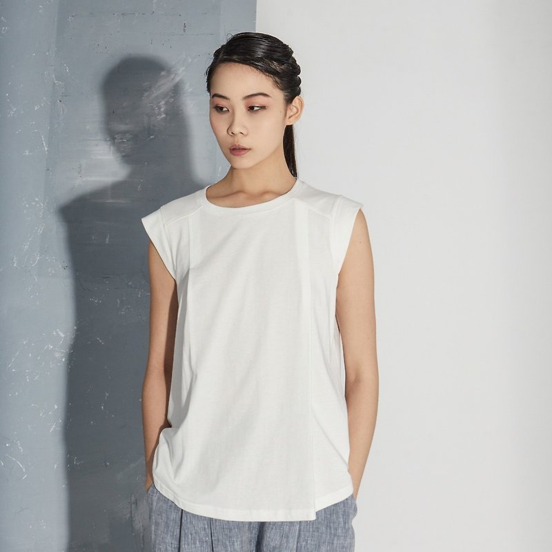 【In stock】 T-shirt - เสื้อยืดผู้หญิง - ผ้าฝ้าย/ผ้าลินิน ขาว