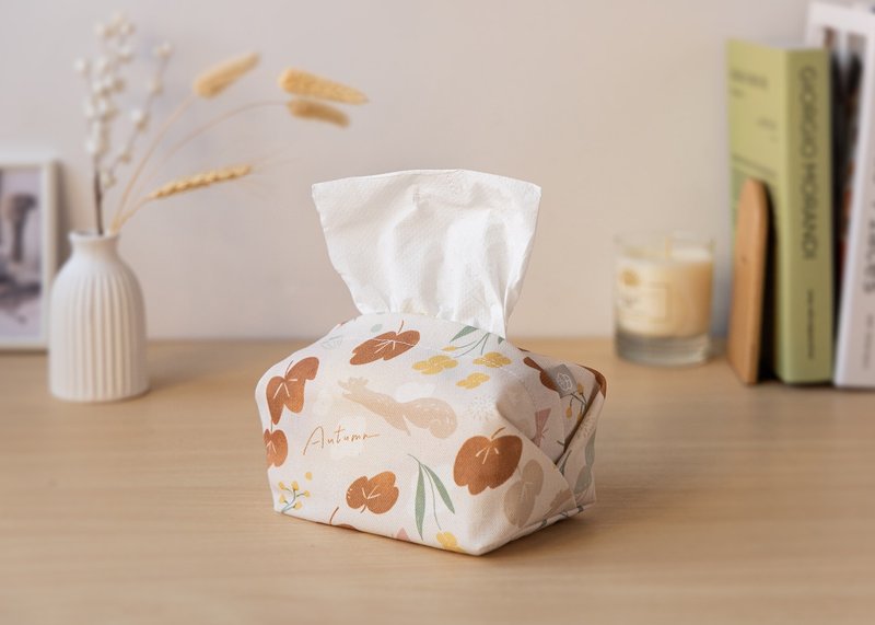 【Autumn Poetry-Small Toilet Paper Cover】Desktop / Car Use - กล่องทิชชู่ - เส้นใยสังเคราะห์ สีนำ้ตาล