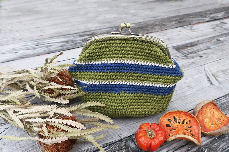 A mother's hand-woven gold bag-olive green x dark blue stripes / bronze mouth gold bag / coin purse / side backpack / universal bag / gift / mother's day - Messenger Bags & Sling Bags - Cotton & Hemp Green