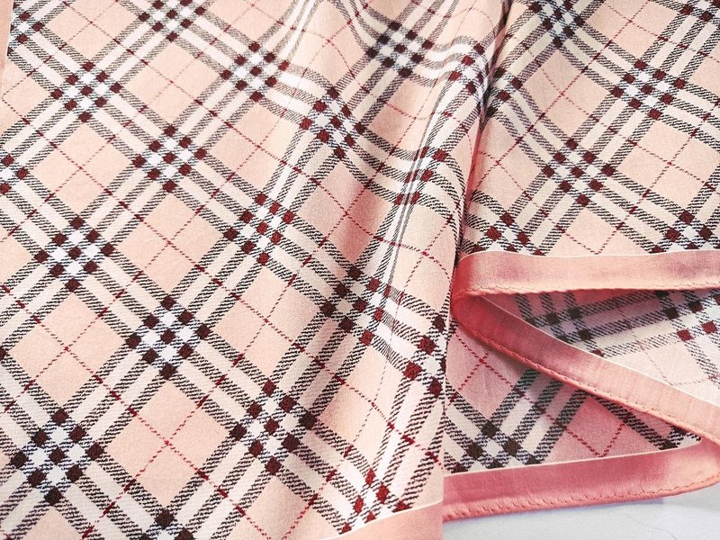 Vintage Burberry Handkerchief Pink Check Luxury Gift 23 x 23 inches - 手帕 - 棉．麻 粉紅色