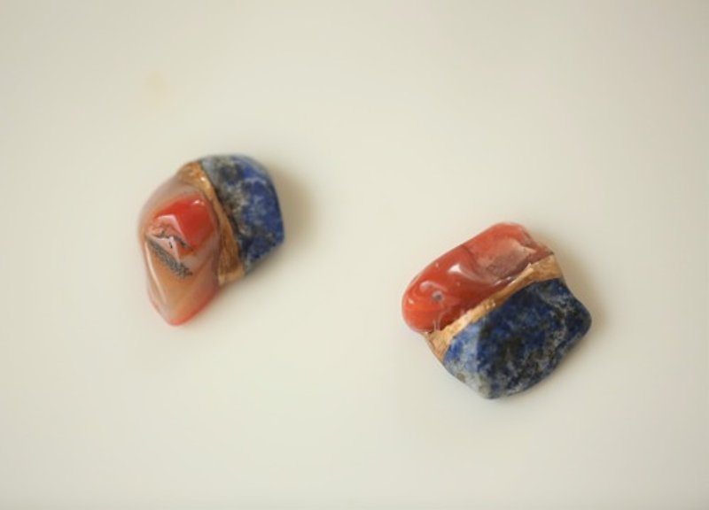 Kintsugi x natural stone earrings (Southern red agate, lapis lazuli)