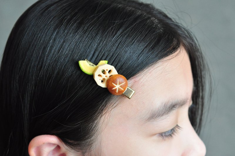 Purely handmade three-vegetable hairpin/simulated clay/purely handmade/made in Taiwan - เครื่องประดับผม - ดินเหนียว 