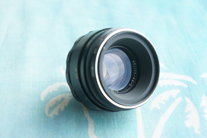 Helios 44-2 58mm F/2 lens for M42 Zenit Pentax Practica - Cameras - Other Materials 