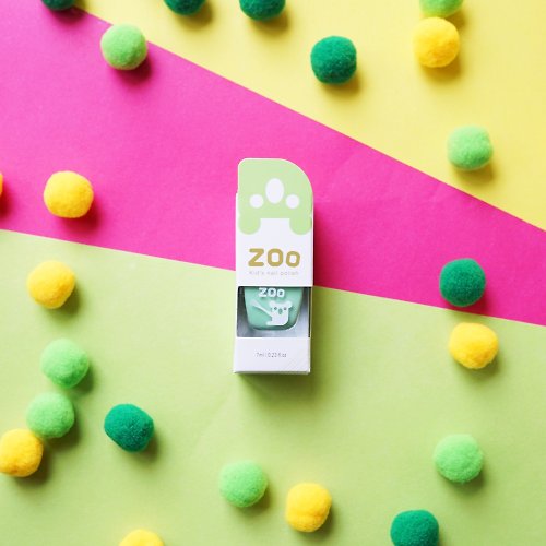 Lily35 頂級有機美妝 / ZOO設計師兒童指甲油 #10花椰菜無尾熊 (薄荷綠) | ZOOㄖㄨˋ兒童拋棄式指甲油無毒可撕