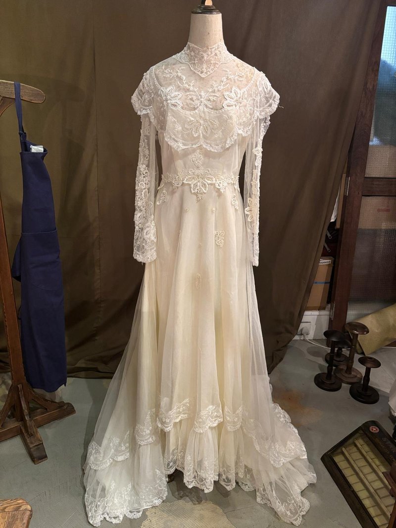 60s 古董刺繡蕾絲復古婚紗 - 禮服/小禮服 - 棉．麻 白色