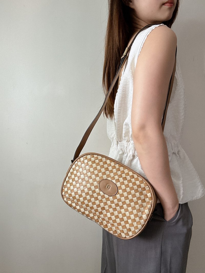 中古正品 Bally 編織皮革斜背包 側背包 淺棕 真皮 - 側背包/斜背包 - 真皮 咖啡色