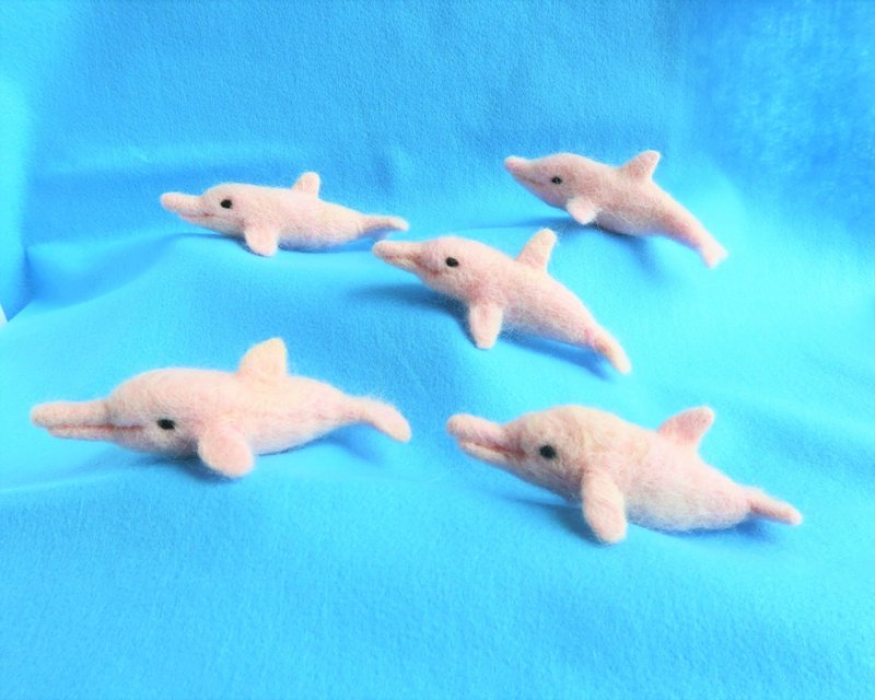 Needle felted Pink Dolphin Wool 100% - ของเล่นเด็ก - ขนแกะ 