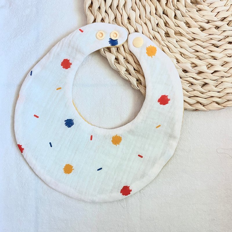 【Rainbow Life】Hand-painted little cotton hand-made bib saliva towel - Bibs - Cotton & Hemp Brown