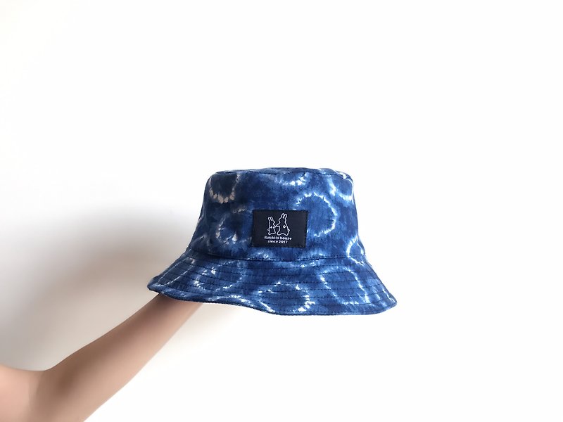 渲染藍漁夫帽 - 帽子 - 棉．麻 藍色
