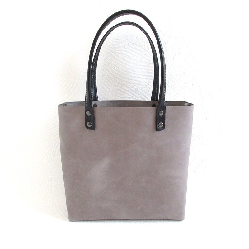 New design, cowhide leather, triangular gusset square mini tote, marble gray, 0595 - กระเป๋าถือ - หนังแท้ สีเทา