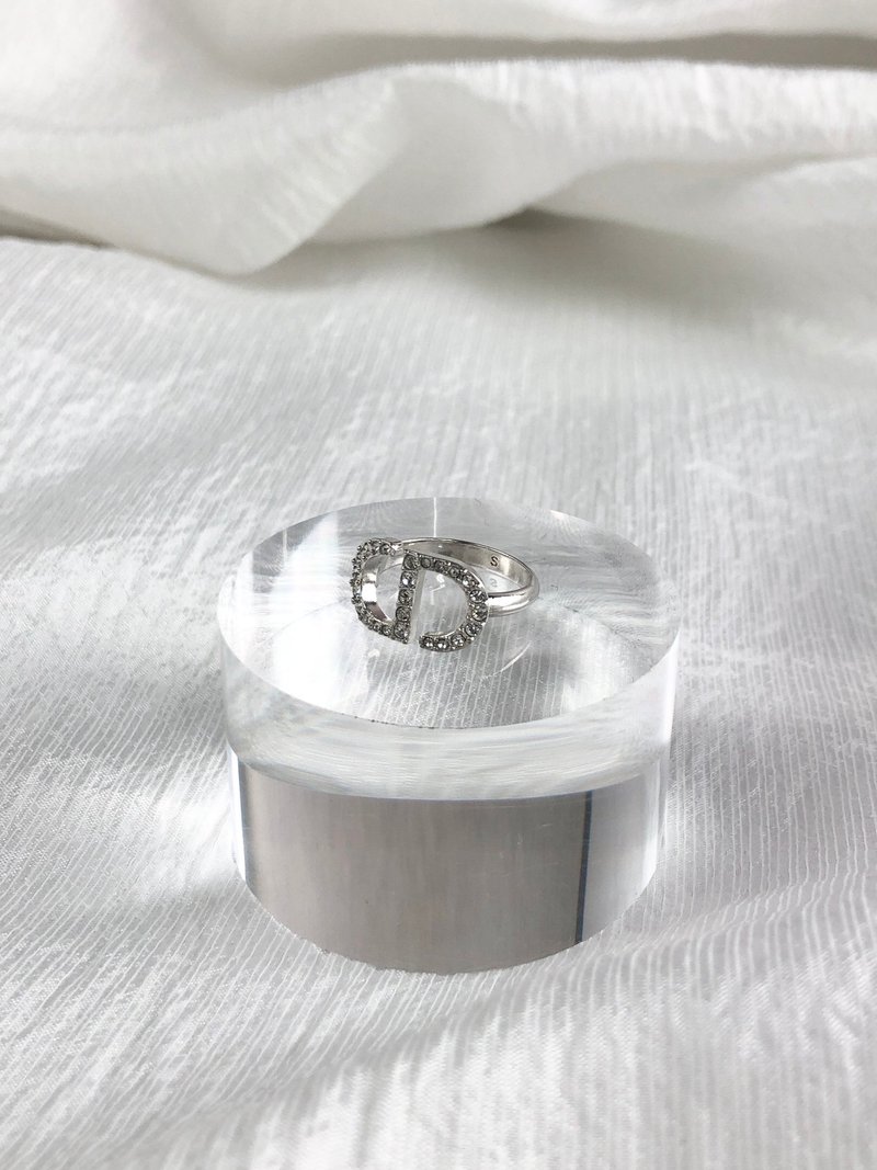 【 日本直送　名牌中古包 】Christian Dior クリスチャン ディオール リング シルバー PETIT CD vintage オールド di6pz4 - 戒指 - 其他材質 銀色