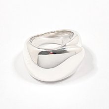 楽天市場】【中古】CHANELココマークピンバッジ 02A ゴールド