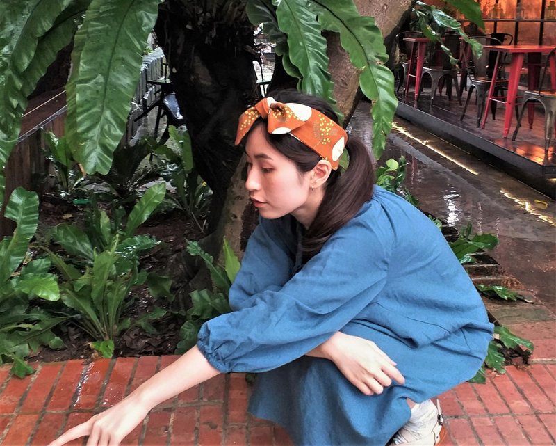 咖啡水玉小黃花l 限量 l 蝴蝶結 綁帶式  髮帶 日系 質感 - 髮箍/髮帶 - 棉．麻 咖啡色