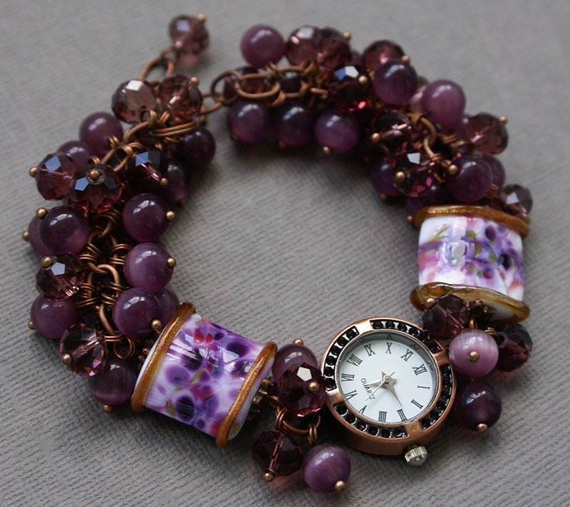 Purple glass bracelet watch, copper quartz ladies watch, handmade beaded watch - นาฬิกาผู้หญิง - แก้ว สีม่วง