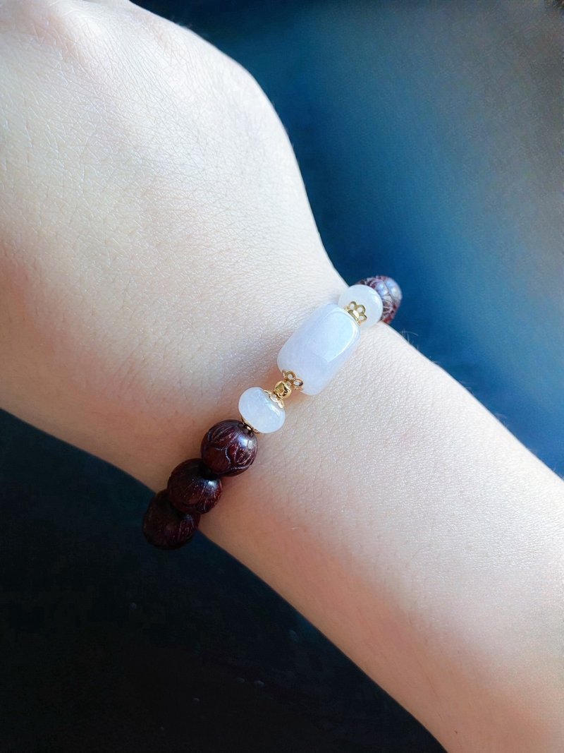 【售出】天然緬甸玉翡翠 冰淡紫底 獨特設計款 手鍊 玉 禮物 手串 - 手鍊/手環 - 玉石 紫色