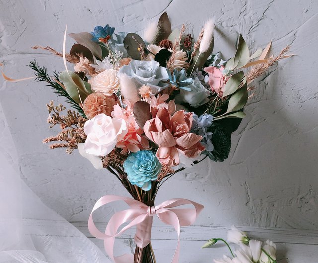 American Romance] Bridal Bouquet Nude Pink Dried Flowers Japanese Preserved  Flowers Recommended Wedding Photo Bouquets - Shop jsgreenhouse Dried  Flowers & Bouquets - Pinkoi