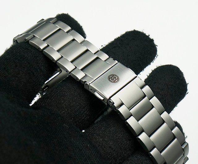 Apple Watch Ultra 49mm 用チタンストラップ シルバー - TIGT