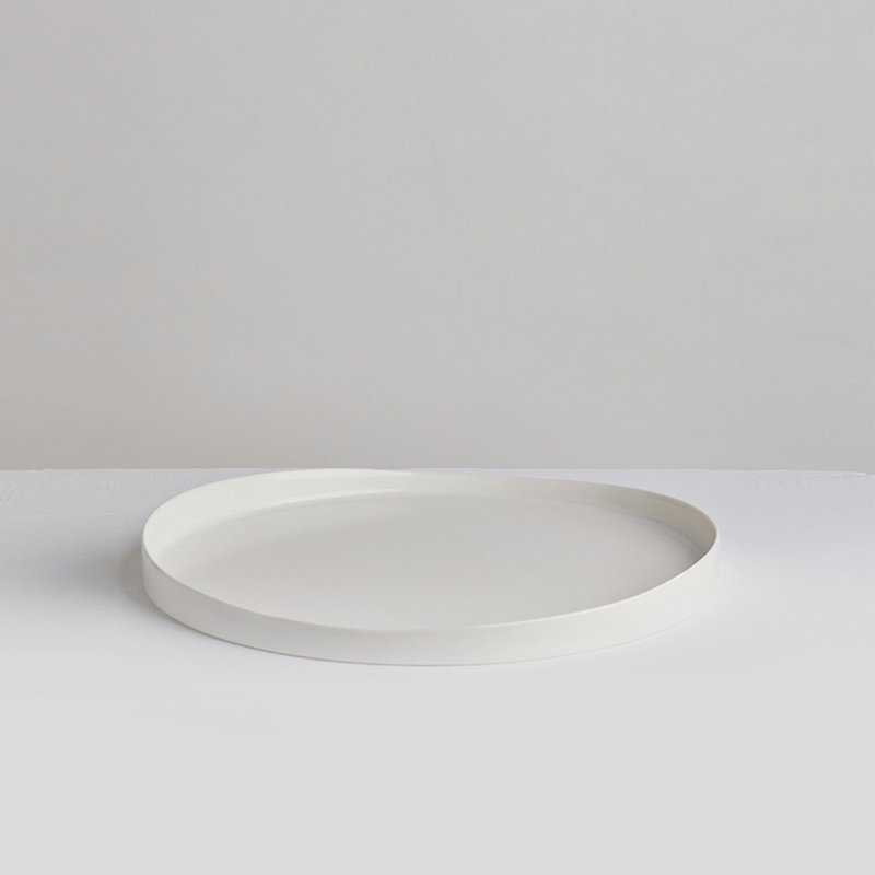 【3,co】Water Wave Series Round Tray (No. 3) - White - จานเล็ก - เครื่องลายคราม ขาว