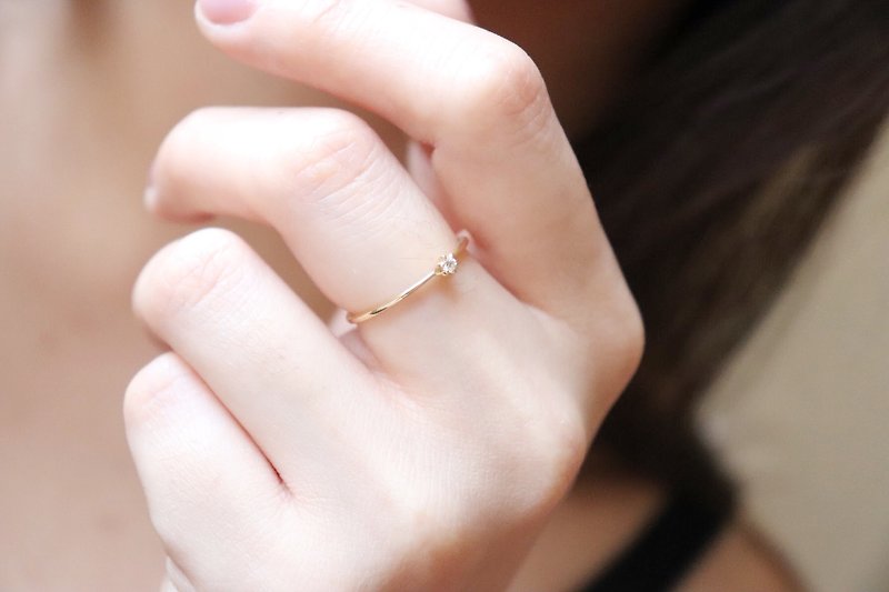 [Hua Lin a kari series] K18 mini 6-prong diamond ring - แหวนทั่วไป - เครื่องประดับ สีทอง