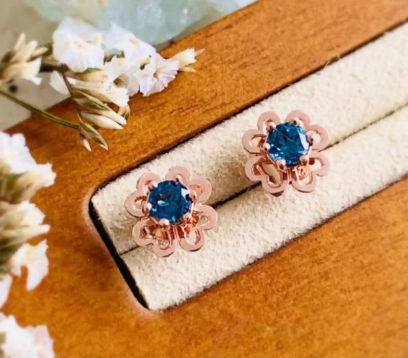 倫敦藍托帕石耳環, 圓形, 4公厘。 - 耳環/耳夾/耳骨夾 - 半寶石 藍色