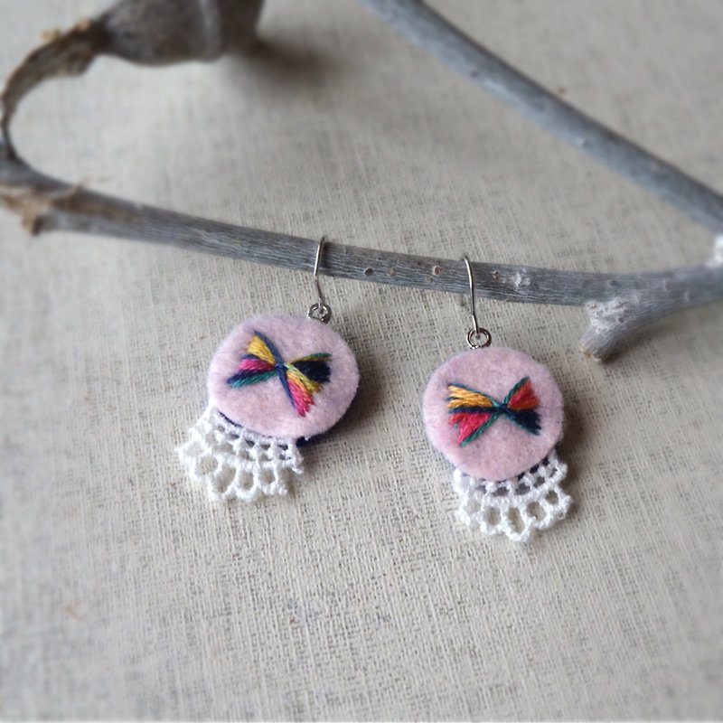 Hand embroidery pierced earring"ribbon"[order-receiving production] - อื่นๆ - งานปัก สึชมพู
