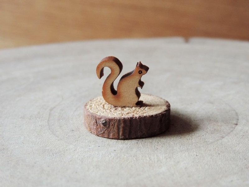 Forest series‧Squirrel ornaments‧Original wood feel - Items for Display - Wood 