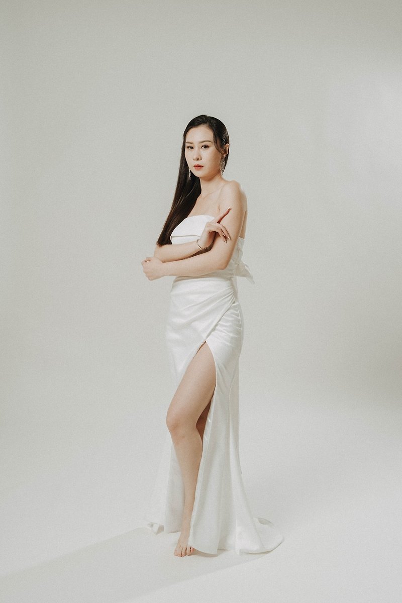 WhiteLits香港自家設計輕婚紗輕晚裝 - 禮服/小禮服 - 絲．絹 白色