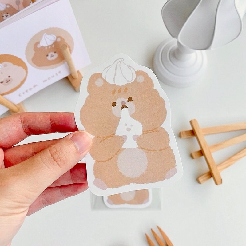 Waterproof Sticker/Cream Rat Big Sticker-Eat Marshmallow - สติกเกอร์ - กระดาษ สีกากี