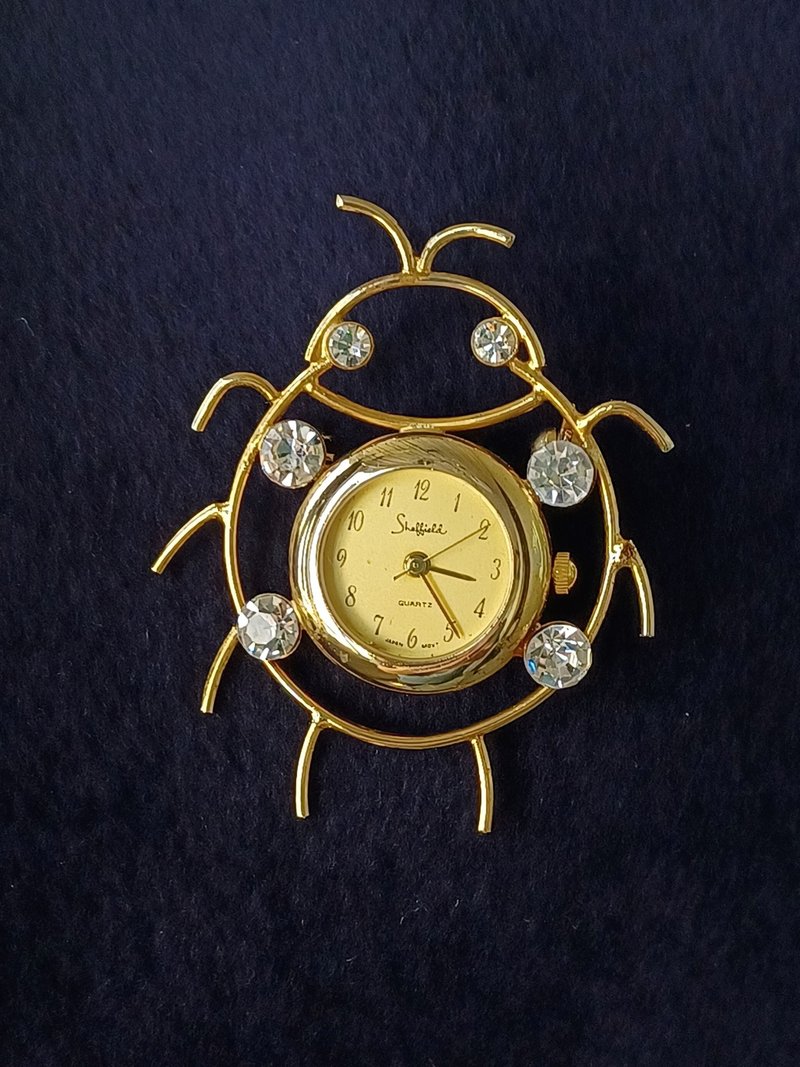 Vintage Jewelry - Quartz Watch Pendant Brooch, Playful Ladybug - เข็มกลัด - วัสดุอื่นๆ 
