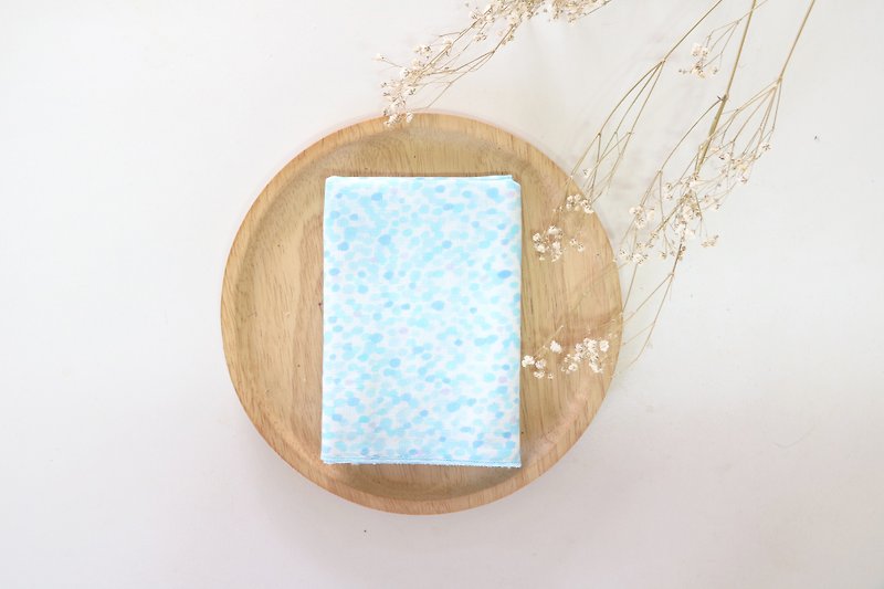 MaryWil巾巾系列-水藍雨滴手巾/手帕 - 手帕 - 棉．麻 藍色