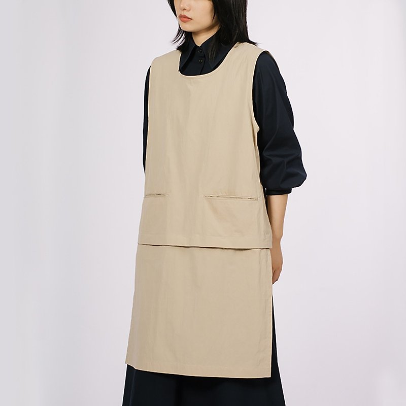 Two-Wear Vest Apron Detachable and Adjustable Beige Worker's Overalls - ผ้ากันเปื้อน - ผ้าฝ้าย/ผ้าลินิน 